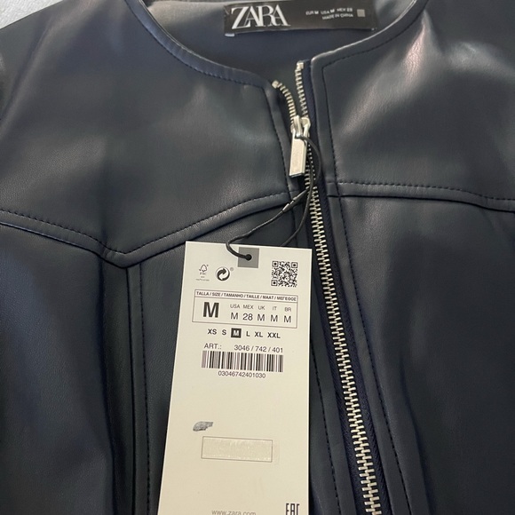 Leather jacket - Picture 6 of 9